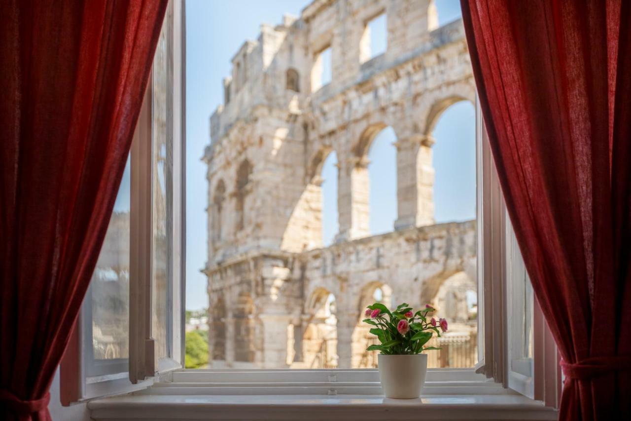 Amphitheatre Premium Apartment With Seaview Pula Exteriér fotografie